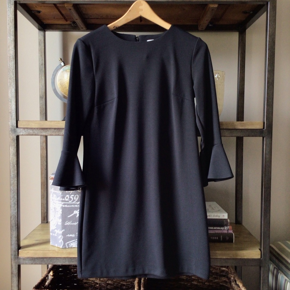 Old Navy Black Ponte Shift Dress Size XS Shift Style Long Flare Sleeves
